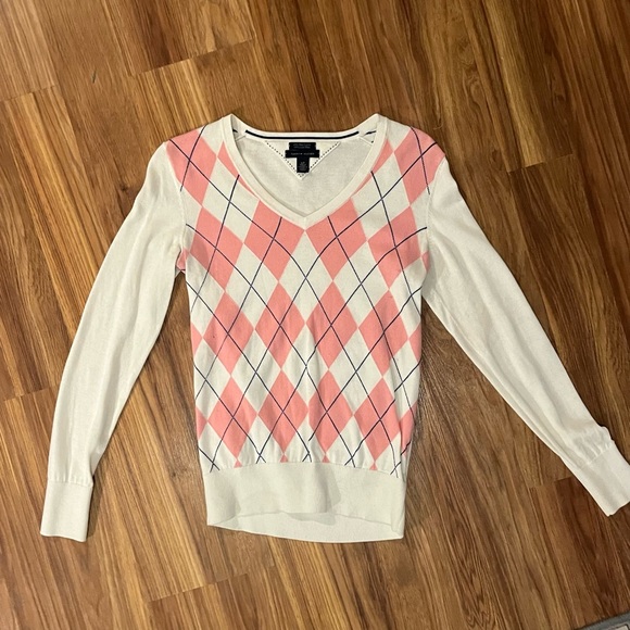 Tommy Hilfiger Classic Argyle Sweater - Picture 2 of 5